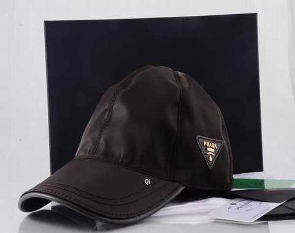 casquette prada