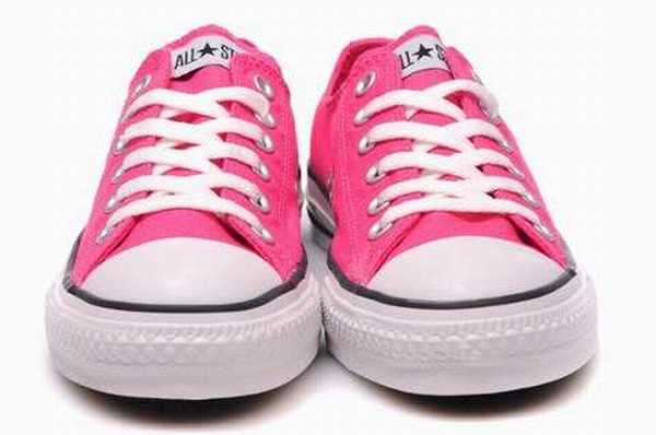 converses violettes