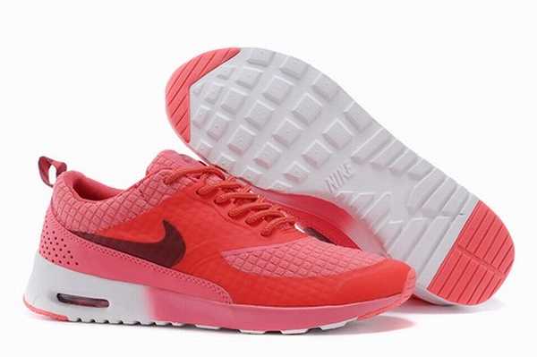 air max thea atomic pink